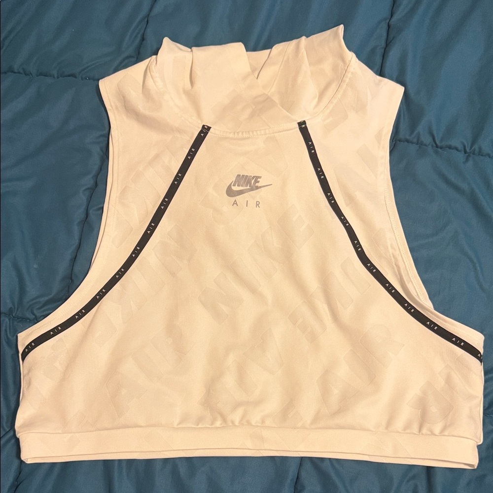 Nike Women's Cream Crop Top